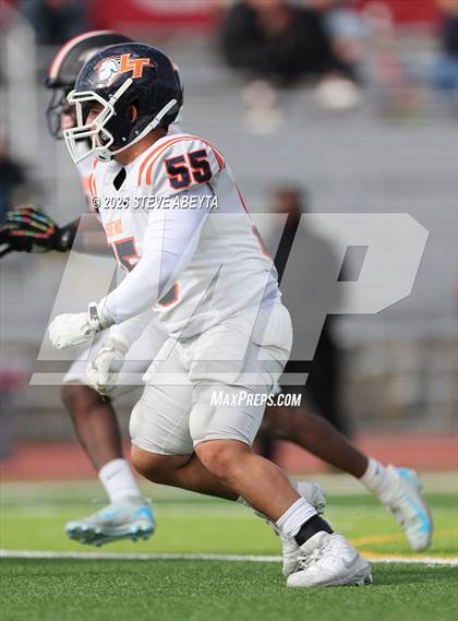 Thumbnail 1 in Legend @ Regis Jesuit photogallery.