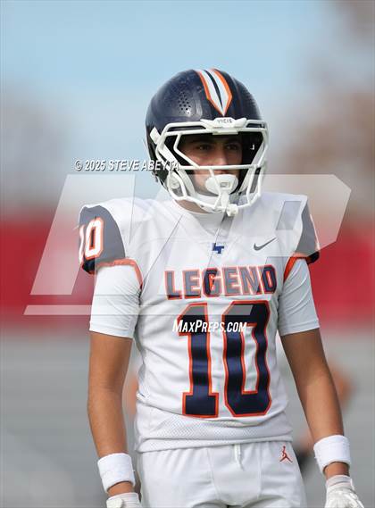 Thumbnail 1 in Legend @ Regis Jesuit photogallery.