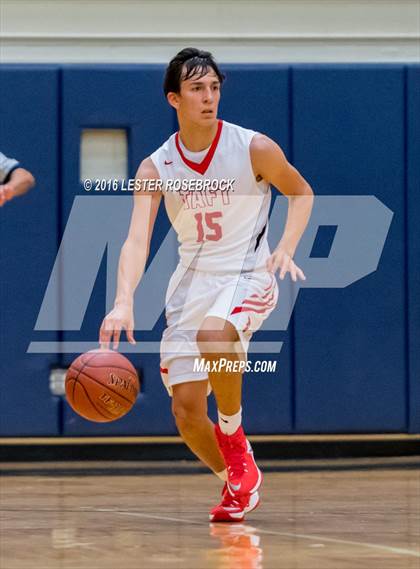 Thumbnail 3 in Taft vs. Warren photogallery.