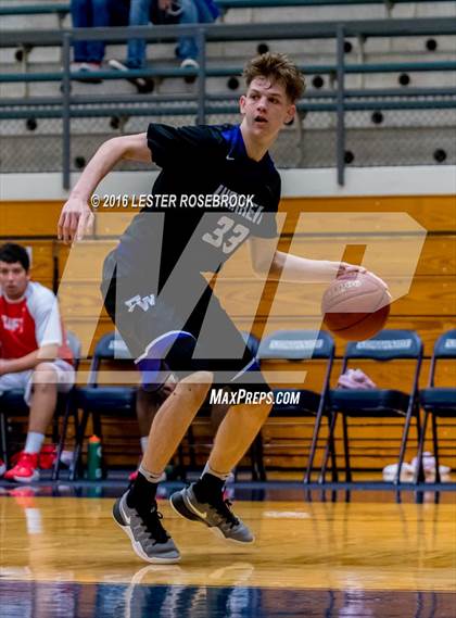 Thumbnail 1 in Taft vs. Warren photogallery.
