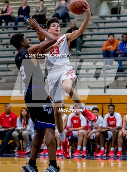 Thumbnail 1 in Taft vs. Warren photogallery.
