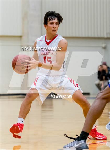 Thumbnail 1 in Taft vs. Warren photogallery.