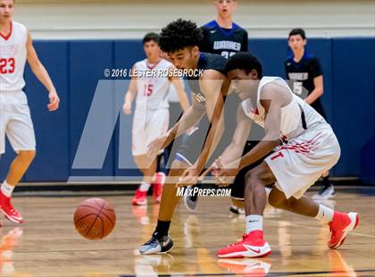 Thumbnail 1 in Taft vs. Warren photogallery.