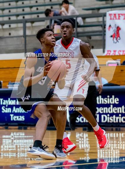 Thumbnail 1 in Taft vs. Warren photogallery.