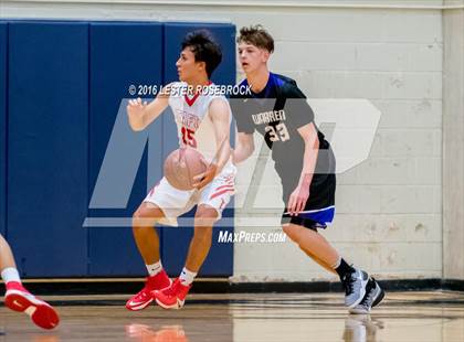 Thumbnail 3 in Taft vs. Warren photogallery.