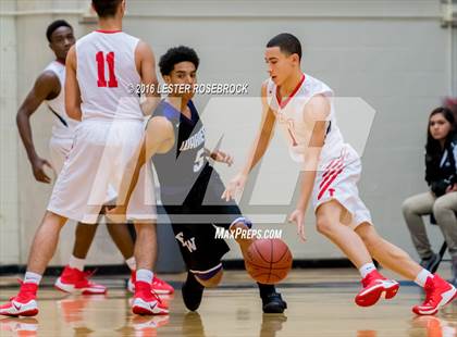 Thumbnail 3 in Taft vs. Warren photogallery.