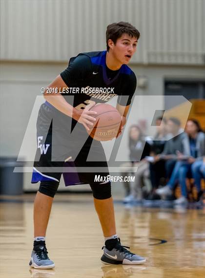 Thumbnail 2 in Taft vs. Warren photogallery.