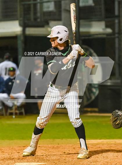 Thumbnail 1 in Lake Creek vs Brenham photogallery.