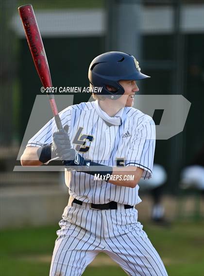 Thumbnail 2 in Lake Creek vs Brenham photogallery.