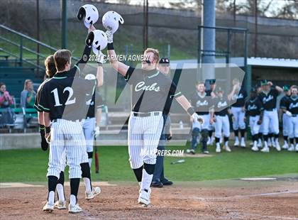 Thumbnail 2 in Lake Creek vs Brenham photogallery.