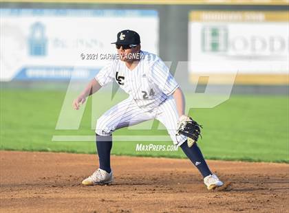 Thumbnail 2 in Lake Creek vs Brenham photogallery.