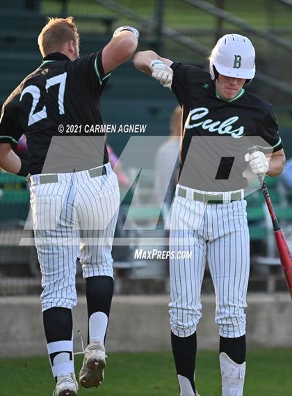 Thumbnail 3 in Lake Creek vs Brenham photogallery.