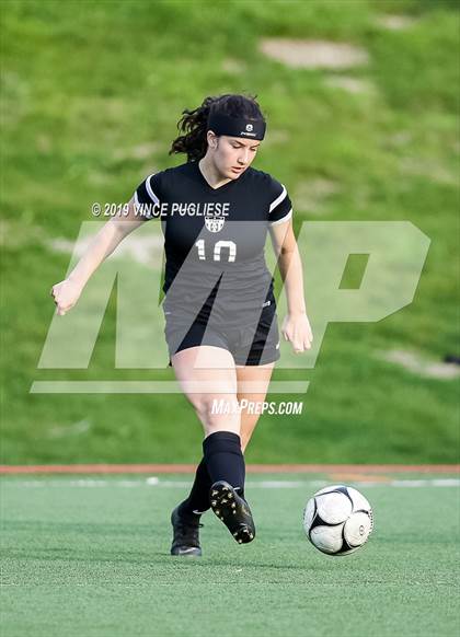 Thumbnail 3 in Grossmont @ Flintridge Sacred Heart (CIF SoCal D3 Regional Semi-Final) photogallery.
