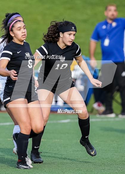 Thumbnail 3 in Grossmont @ Flintridge Sacred Heart (CIF SoCal D3 Regional Semi-Final) photogallery.