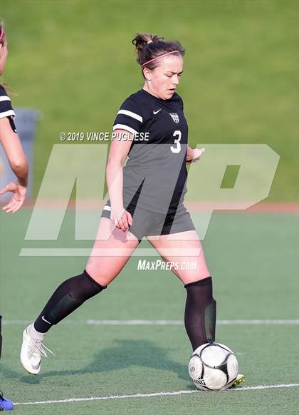 Thumbnail 3 in Grossmont @ Flintridge Sacred Heart (CIF SoCal D3 Regional Semi-Final) photogallery.