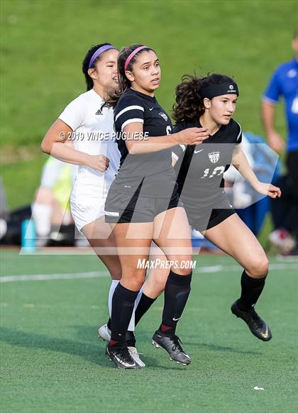Thumbnail 1 in Grossmont @ Flintridge Sacred Heart (CIF SoCal D3 Regional Semi-Final) photogallery.