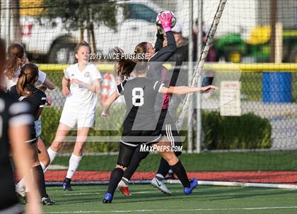 Thumbnail 2 in Grossmont @ Flintridge Sacred Heart (CIF SoCal D3 Regional Semi-Final) photogallery.