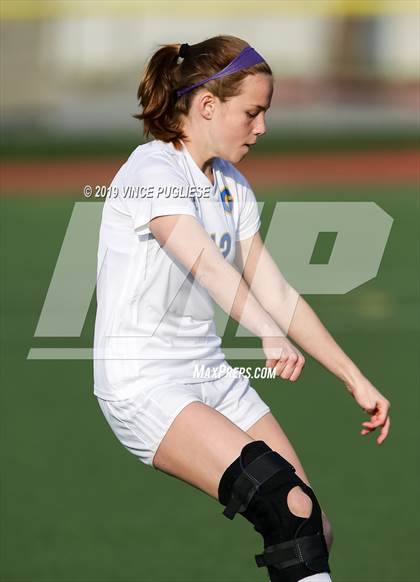 Thumbnail 3 in Grossmont @ Flintridge Sacred Heart (CIF SoCal D3 Regional Semi-Final) photogallery.
