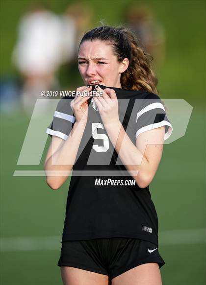 Thumbnail 2 in Grossmont @ Flintridge Sacred Heart (CIF SoCal D3 Regional Semi-Final) photogallery.
