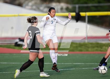 Thumbnail 1 in Grossmont @ Flintridge Sacred Heart (CIF SoCal D3 Regional Semi-Final) photogallery.