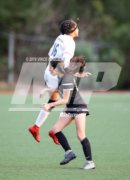 Thumbnail 3 in Grossmont @ Flintridge Sacred Heart (CIF SoCal D3 Regional Semi-Final) photogallery.