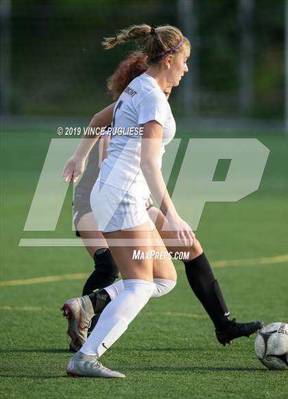 Thumbnail 1 in Grossmont @ Flintridge Sacred Heart (CIF SoCal D3 Regional Semi-Final) photogallery.