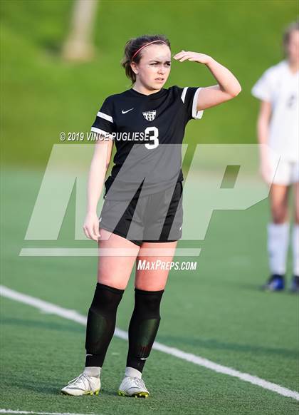 Thumbnail 3 in Grossmont @ Flintridge Sacred Heart (CIF SoCal D3 Regional Semi-Final) photogallery.