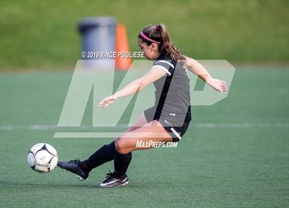Thumbnail 3 in Grossmont @ Flintridge Sacred Heart (CIF SoCal D3 Regional Semi-Final) photogallery.