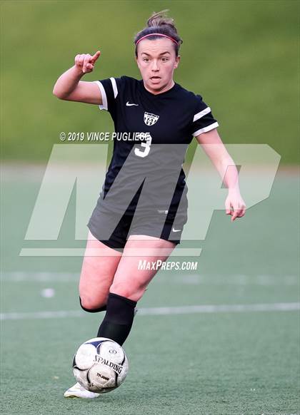Thumbnail 2 in Grossmont @ Flintridge Sacred Heart (CIF SoCal D3 Regional Semi-Final) photogallery.