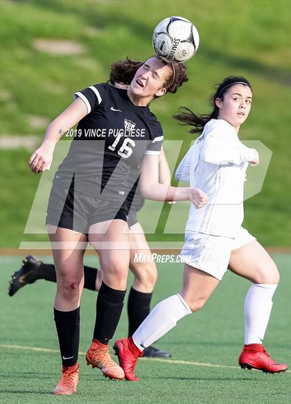 Thumbnail 3 in Grossmont @ Flintridge Sacred Heart (CIF SoCal D3 Regional Semi-Final) photogallery.