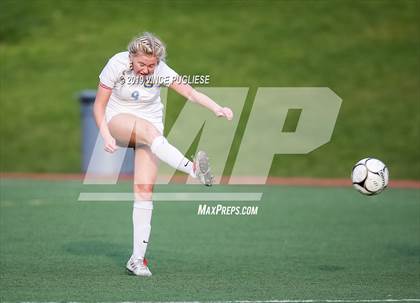 Thumbnail 2 in Grossmont @ Flintridge Sacred Heart (CIF SoCal D3 Regional Semi-Final) photogallery.
