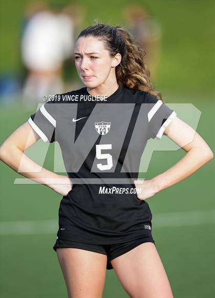Thumbnail 3 in Grossmont @ Flintridge Sacred Heart (CIF SoCal D3 Regional Semi-Final) photogallery.