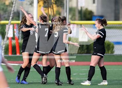 Thumbnail 3 in Grossmont @ Flintridge Sacred Heart (CIF SoCal D3 Regional Semi-Final) photogallery.