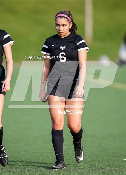 Thumbnail 1 in Grossmont @ Flintridge Sacred Heart (CIF SoCal D3 Regional Semi-Final) photogallery.