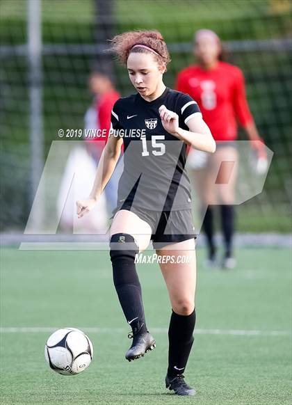 Thumbnail 2 in Grossmont @ Flintridge Sacred Heart (CIF SoCal D3 Regional Semi-Final) photogallery.