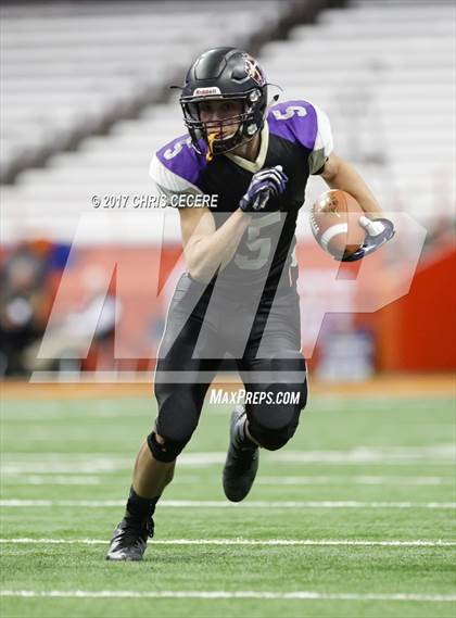 Thumbnail 3 in Holy Trinity Pride vs. Skaneateles (NYSPHSAA Class C Championship) photogallery.