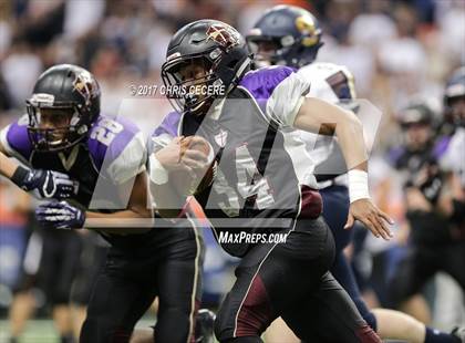 Thumbnail 1 in Holy Trinity Pride vs. Skaneateles (NYSPHSAA Class C Championship) photogallery.