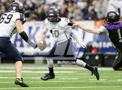Thumbnail 3 in Holy Trinity Pride vs. Skaneateles (NYSPHSAA Class C Championship) photogallery.