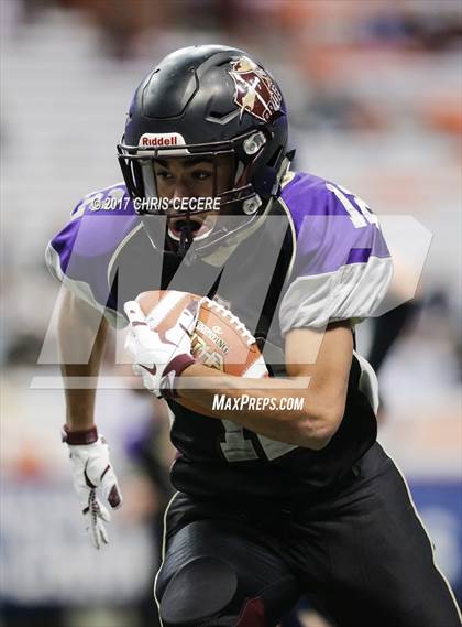 Thumbnail 3 in Holy Trinity Pride vs. Skaneateles (NYSPHSAA Class C Championship) photogallery.