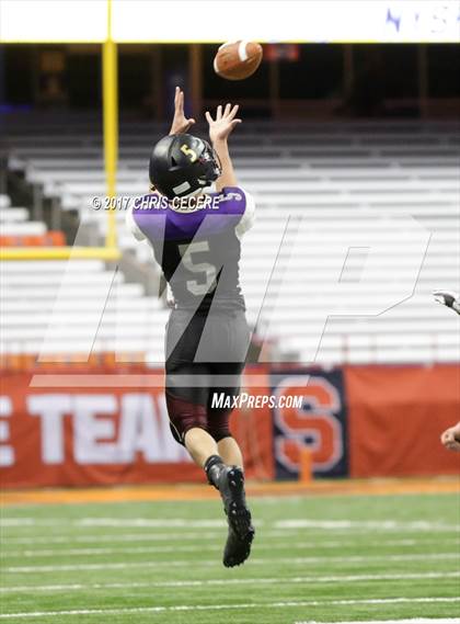 Thumbnail 3 in Holy Trinity Pride vs. Skaneateles (NYSPHSAA Class C Championship) photogallery.