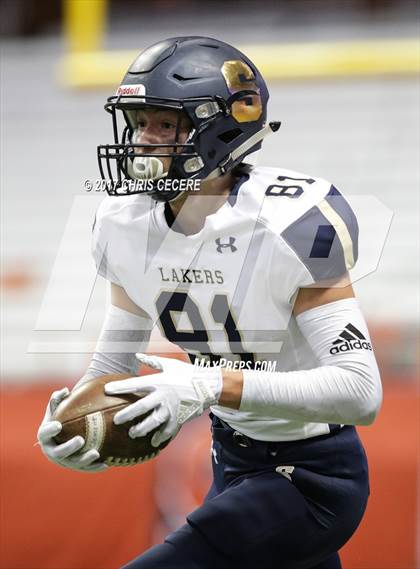 Thumbnail 1 in Holy Trinity Pride vs. Skaneateles (NYSPHSAA Class C Championship) photogallery.