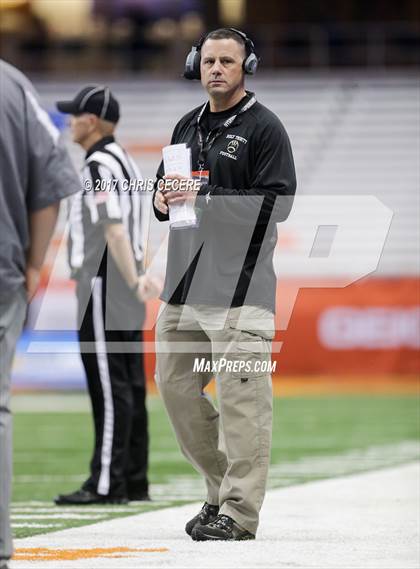 Thumbnail 1 in Holy Trinity Pride vs. Skaneateles (NYSPHSAA Class C Championship) photogallery.