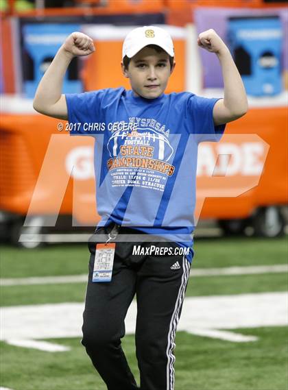 Thumbnail 2 in Holy Trinity Pride vs. Skaneateles (NYSPHSAA Class C Championship) photogallery.