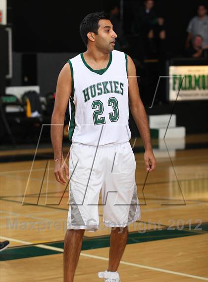 Thumbnail 3 in Fairmont Prep vs. Fairmont Prep Alumni photogallery.