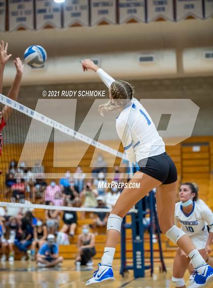 Thumbnail 2 in Santa Fe Christian @ Rancho Bernardo photogallery.