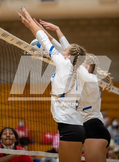 Thumbnail 3 in Santa Fe Christian @ Rancho Bernardo photogallery.