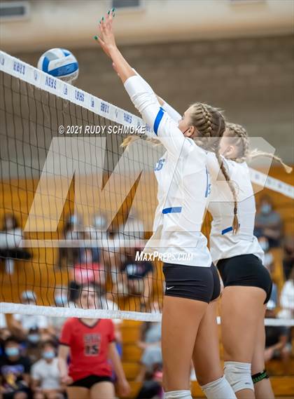 Thumbnail 3 in Santa Fe Christian @ Rancho Bernardo photogallery.