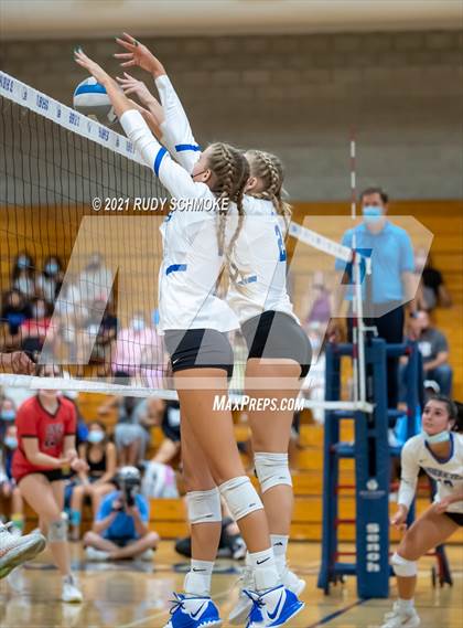 Thumbnail 2 in Santa Fe Christian @ Rancho Bernardo photogallery.