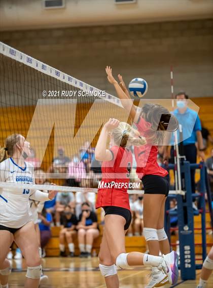 Thumbnail 2 in Santa Fe Christian @ Rancho Bernardo photogallery.
