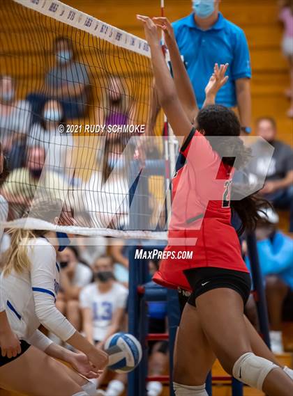 Thumbnail 2 in Santa Fe Christian @ Rancho Bernardo photogallery.